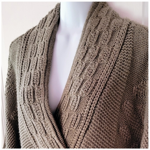 The Limited Shawl Collar Sweater Tan Size Medium - Picture 2 of 10